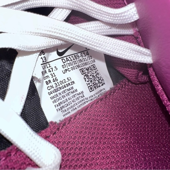 Nike Tiempo Rosewood Soccer Sneakers, Men’s Size 13 - burgundy/plum - Picture 8 of 10